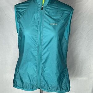 Patagonia Women's Teal Vest Large